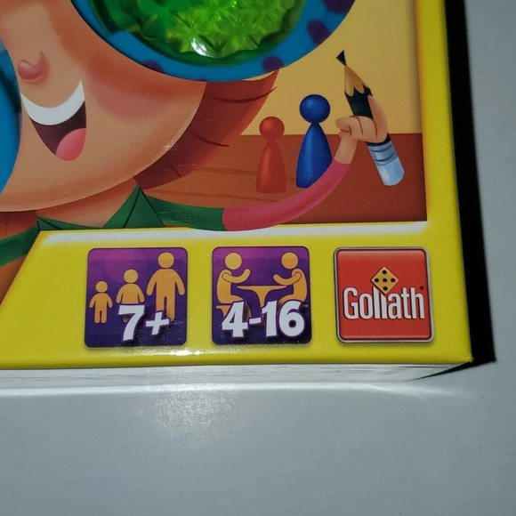 Googly Eyes Showdown Board Game - Picture 2 of 7